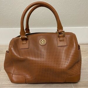 Tory Burch crossbody/handbag in like new condition.